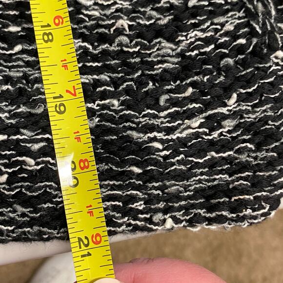 BCBGMAXAZRIA Black White Heather Single Button Heavyweight Cardigan Sweater M - Picture 10 of 10